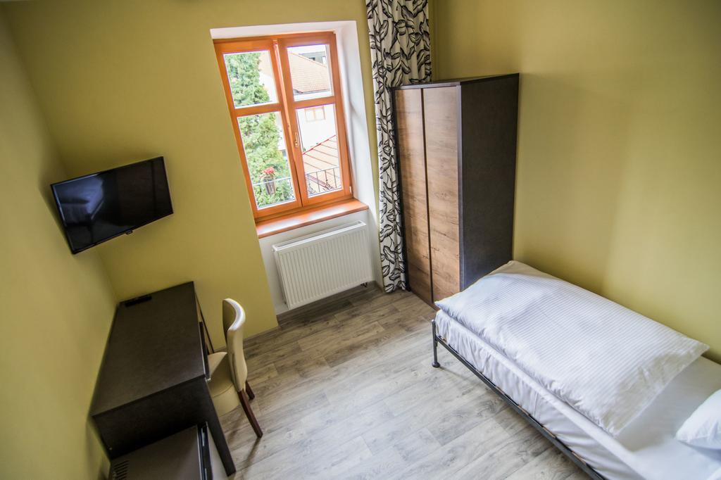 Pension Viktorin Podebrady Exterior photo