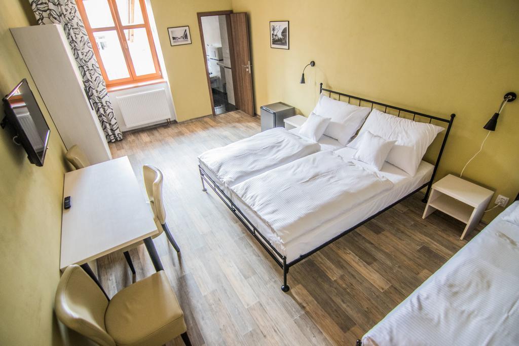 Pension Viktorin Podebrady Exterior photo
